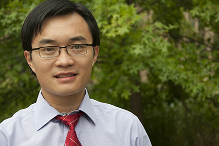 Yang Awarded NIH Career Development Grant for Ovarian Cancer Personalized Therapy